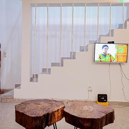 Duplex Mbote Brazzavile ブラザヴィル エクステリア 写真